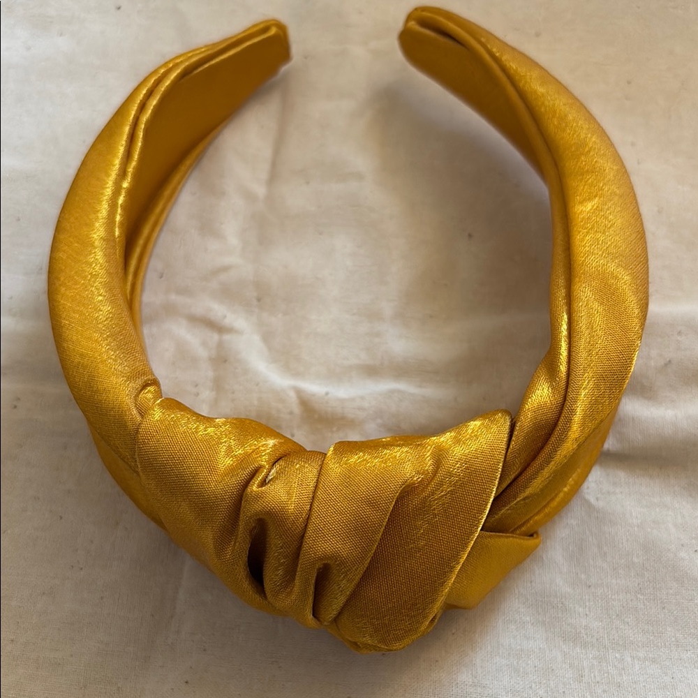 Elegant Gold/Mustard Knotted Headband